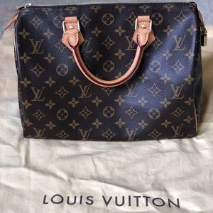 Louis Vuitton Speedy 30